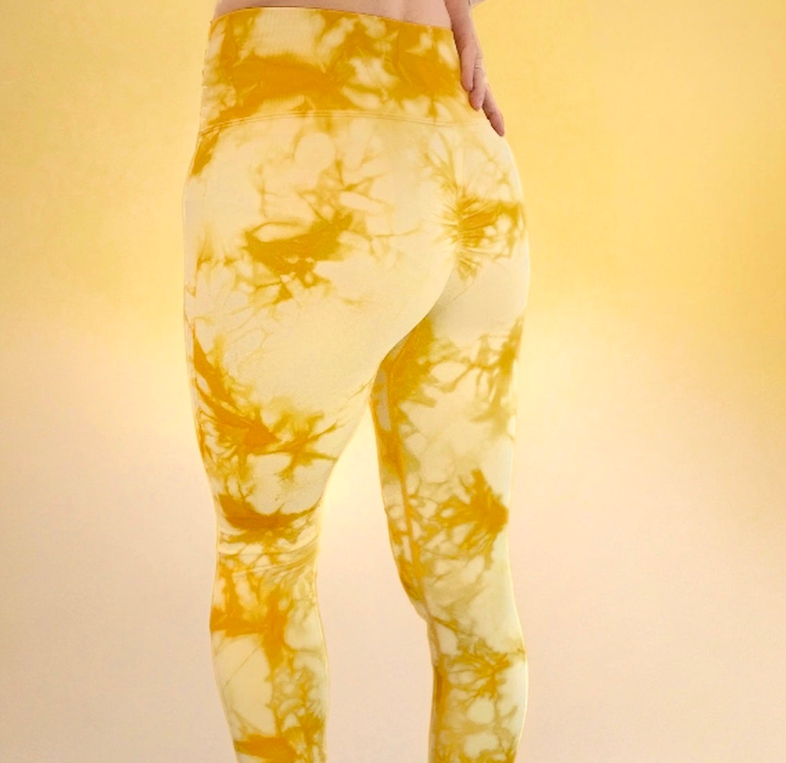 High waist pleated back pants and X-shape bra set, Yellow Tie dye
